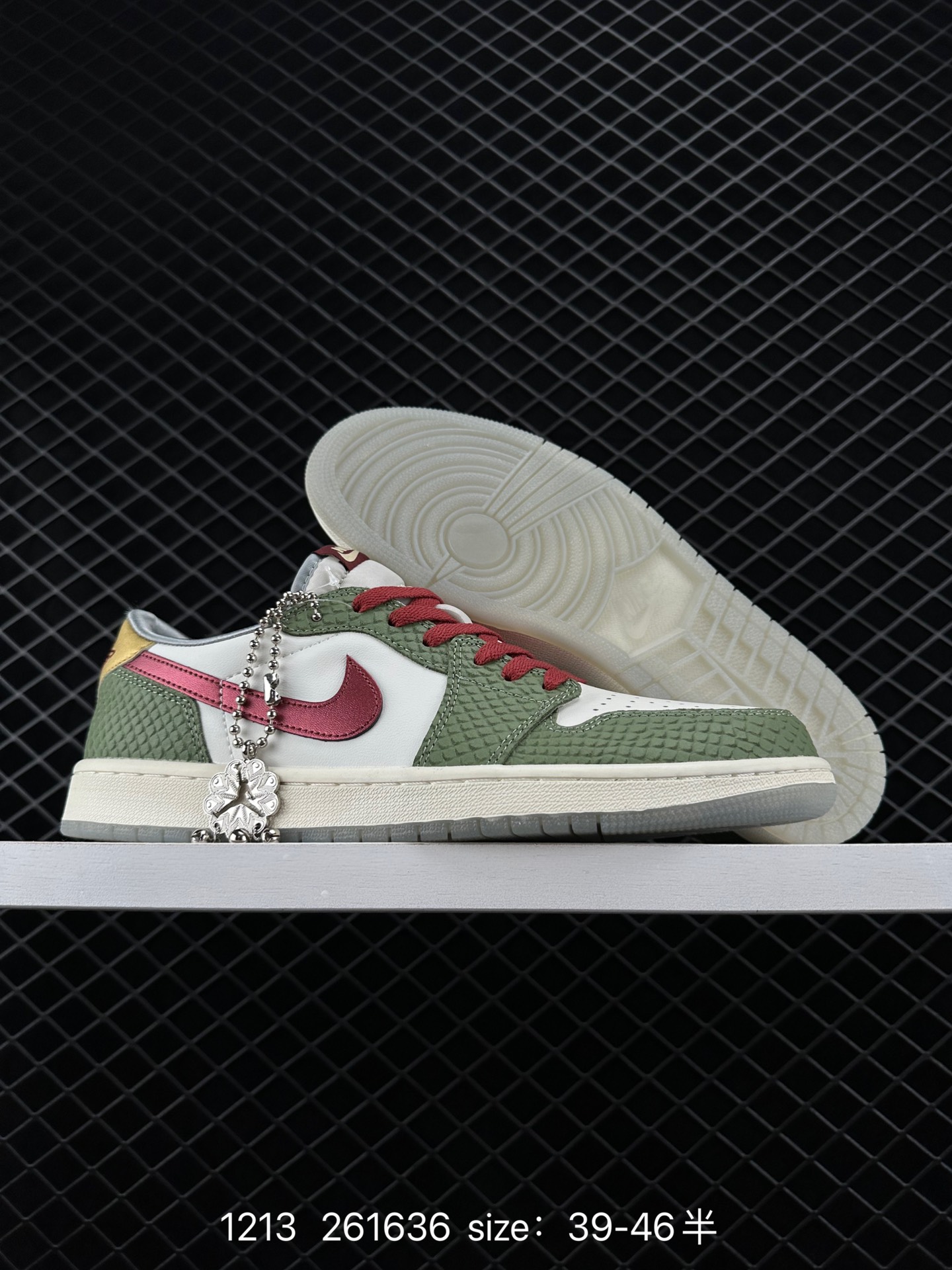 Air Jordan 1 Low AJ1